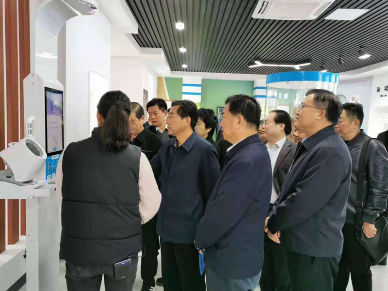 身高體重血壓測量儀應用現場 身高體重血壓測量儀應用現場